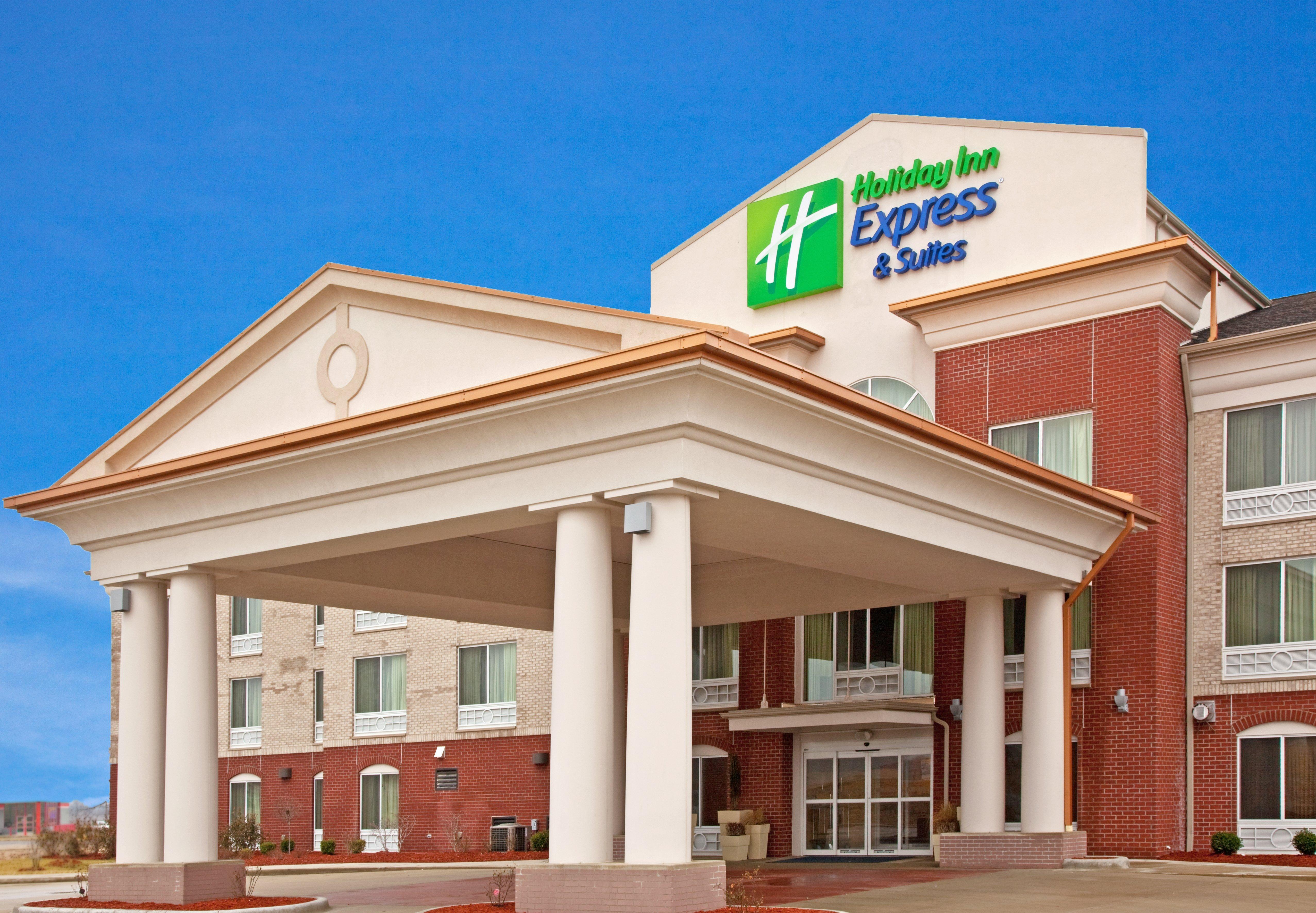 Holiday Inn Express & Suites Vandalia By Ihg Exterior photo